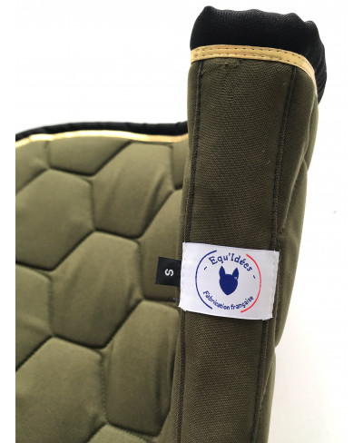 Tapis poney kaki, et or